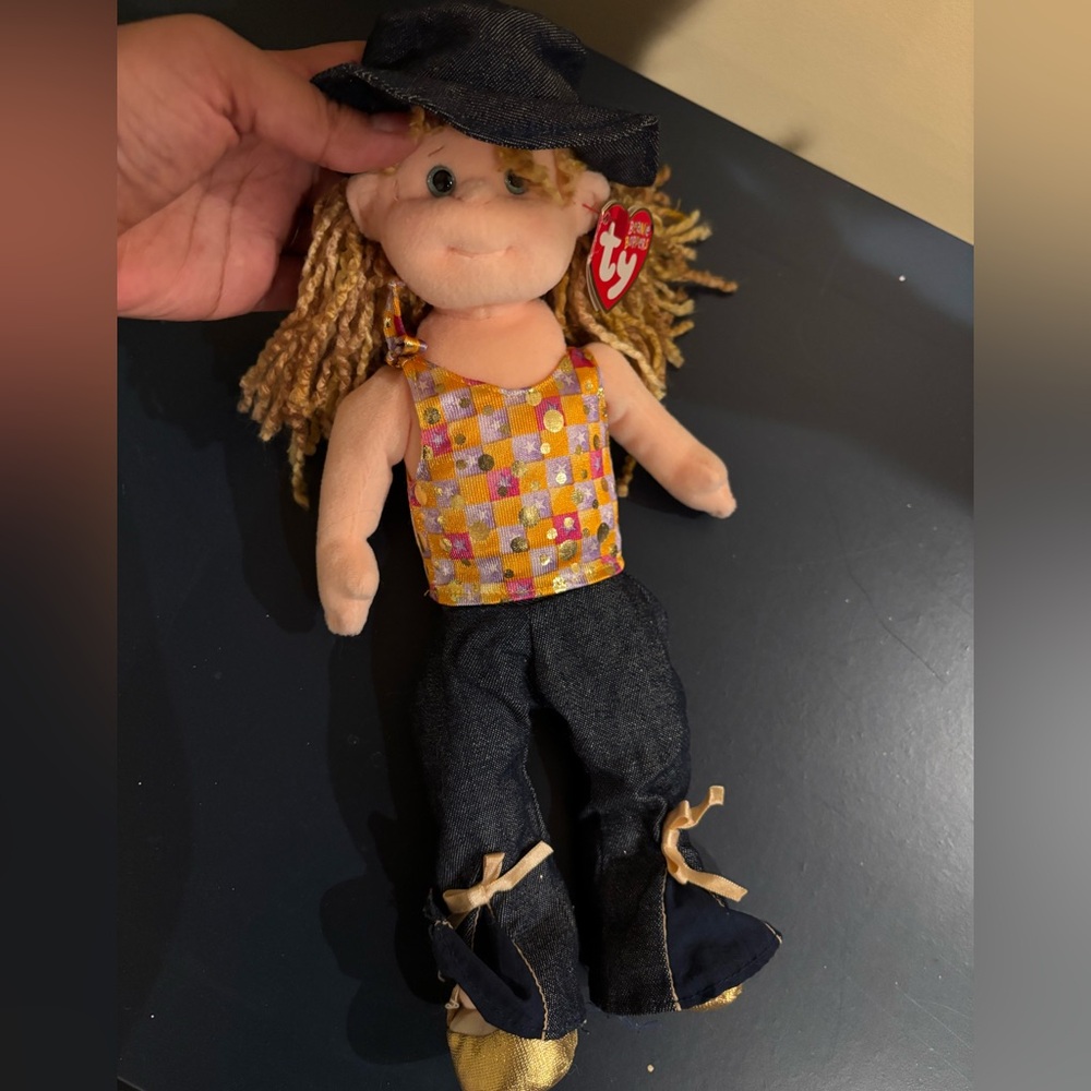Ty Stuffed Doll - Happy Hanna